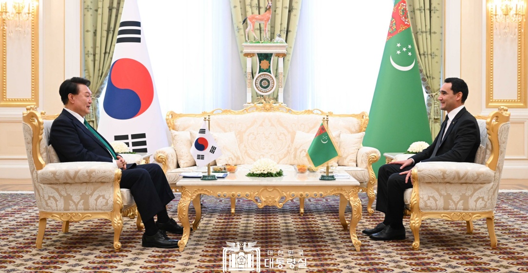 윤석열 대통령 투르크메니스탄 정상회담                                                               